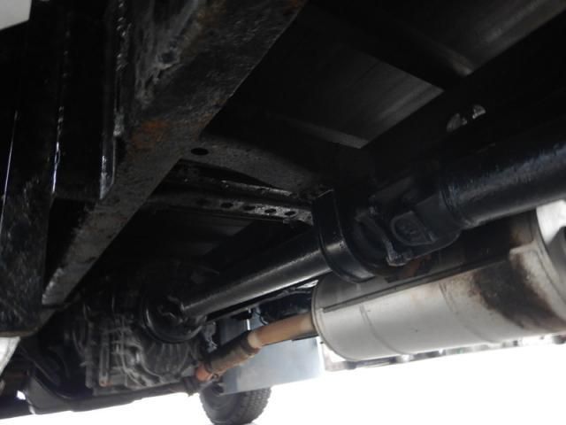 MITSUBISHI FUSOU FIGHTER 2003 Image 31