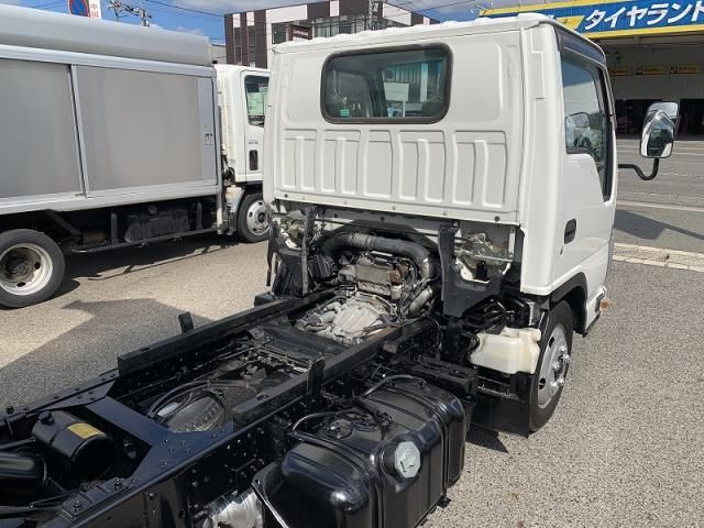 ISUZU ELF 2017 Image 31