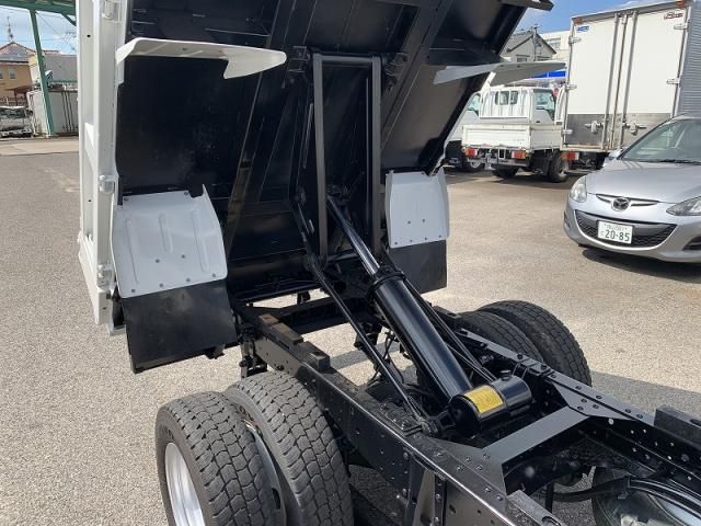 ISUZU ELF 2017 Image 31