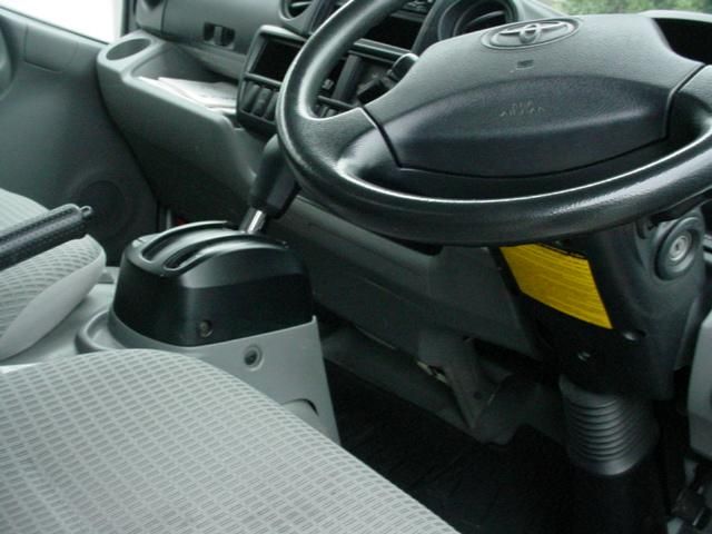TOYOTA DYNA 2015 Image 31