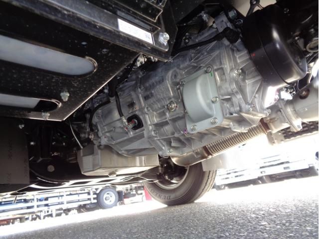 MITSUBISHI CANTER 2024 Image 31