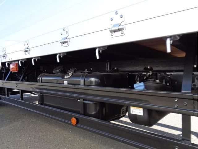 MITSUBISHI FUSOU FIGHTER 2023 Image 31