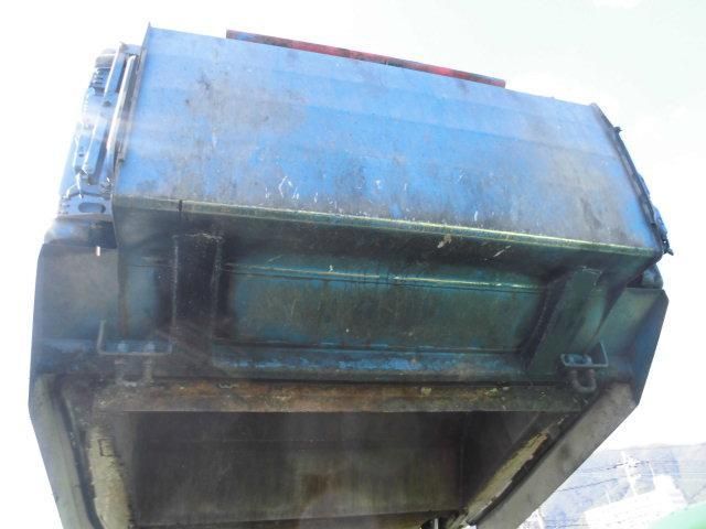 HINO DUTRO 2013 Image 31