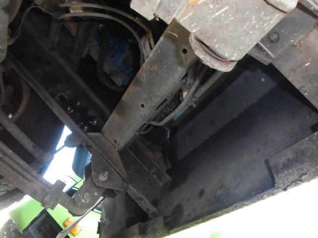 HINO DUTRO 2013 Image 31