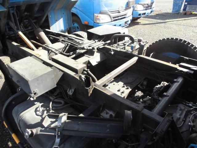 HINO DUTRO 2013 Image 31