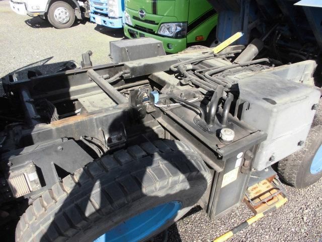 HINO DUTRO 2013 Image 31