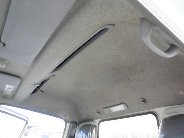 HINO DUTRO 2013 Image 31