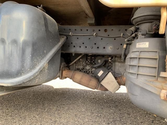 ISUZU ELF 2014 Image 31