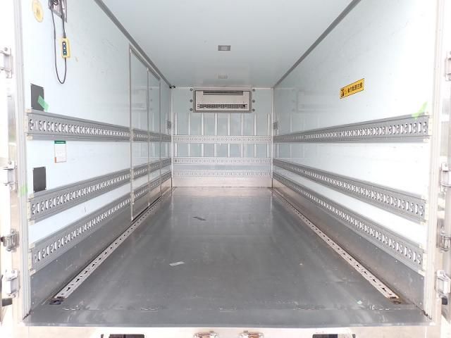 MITSUBISHI FUSOU FIGHTER 2014 Image 31