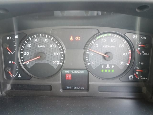 MITSUBISHI FUSOU FIGHTER 2014 Image 31