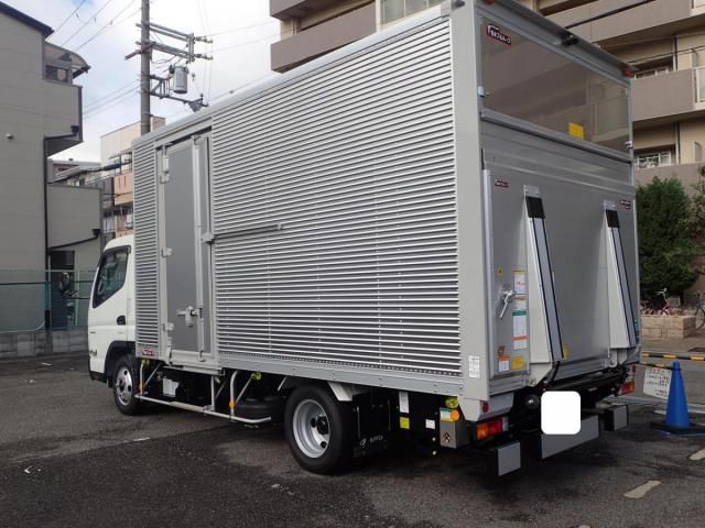 MITSUBISHI CANTER 2024 Image 31
