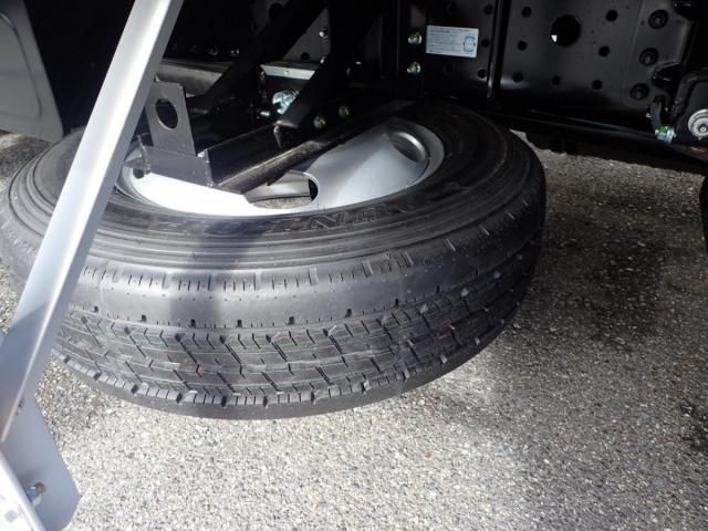 MITSUBISHI CANTER 2024 Image 31