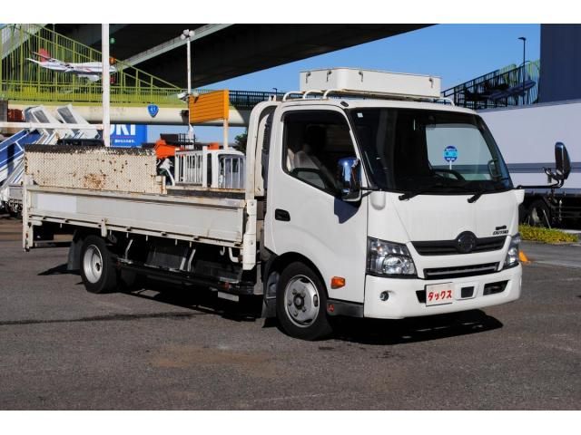 HINO DUTRO 2018 Image 31