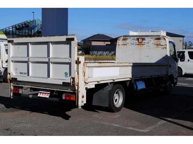 HINO DUTRO 2018 Image 31