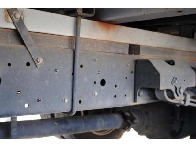 HINO DUTRO 2018 Image 31