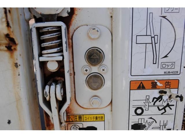 HINO DUTRO 2018 Image 31