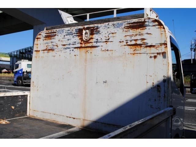 HINO DUTRO 2018 Image 31