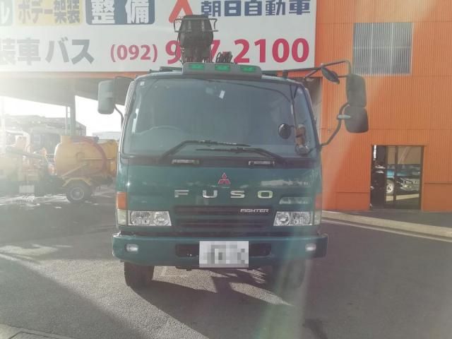 MITSUBISHI FUSOU FIGHTER 2001 Image 31