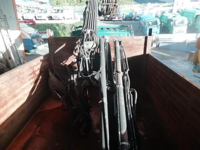 MITSUBISHI FUSOU FIGHTER 2001 Image 31