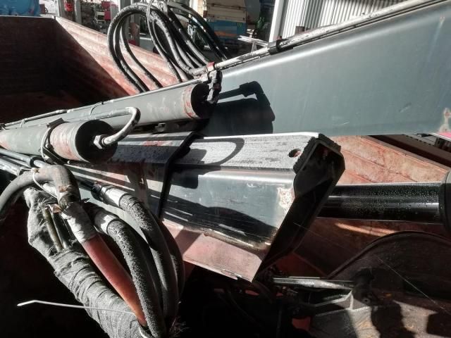 MITSUBISHI FUSOU FIGHTER 2001 Image 31