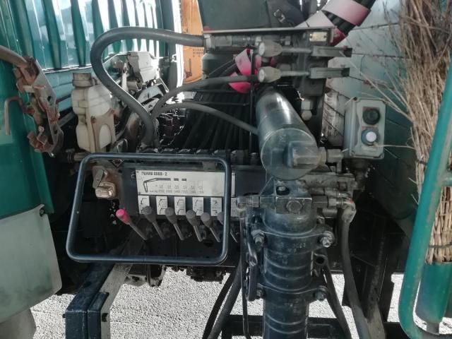 MITSUBISHI FUSOU FIGHTER 2001 Image 31