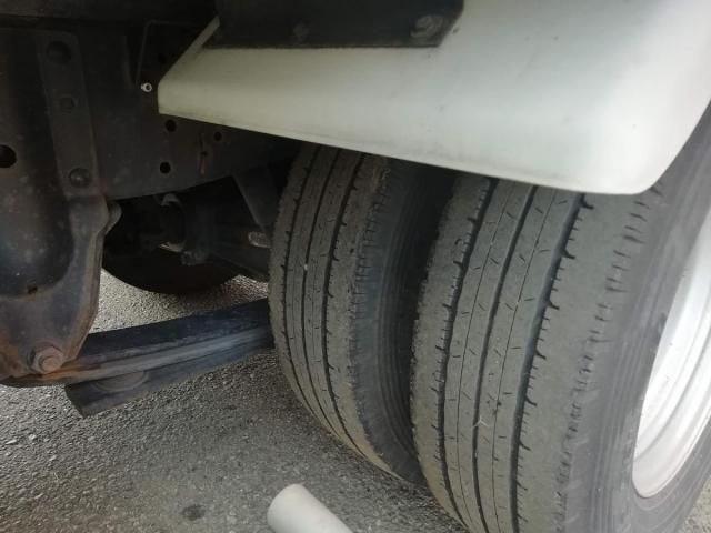 ISUZU ELF 2018 Image 31