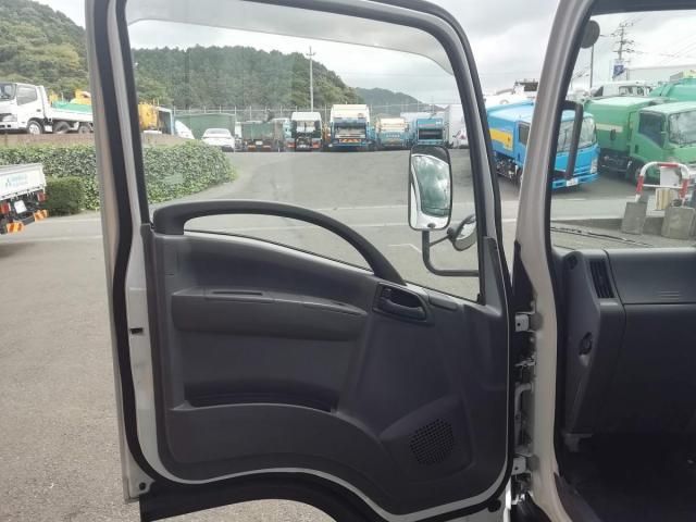 ISUZU ELF 2018 Image 31