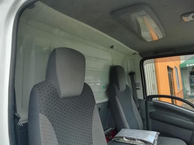 ISUZU ELF 2018 Image 31