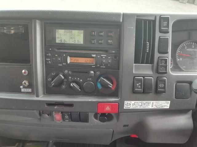 ISUZU ELF 2018 Image 31