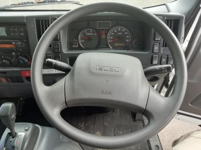 ISUZU ELF 2018 Image 31