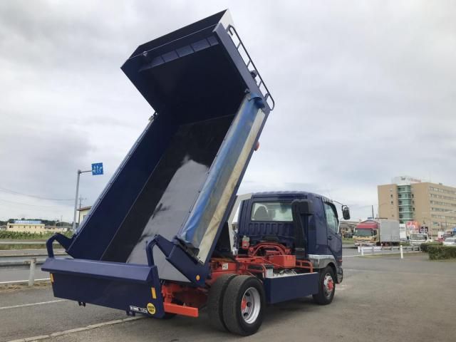 MITSUBISHI FUSOU FIGHTER 2010 Image 31