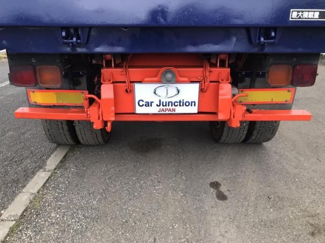 MITSUBISHI FUSOU FIGHTER 2010 Image 31