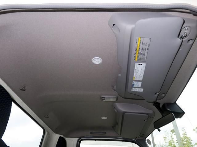 HINO DUTRO 2022 Image 31