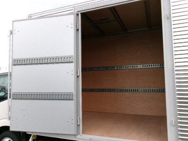 HINO DUTRO 2024 Image 31