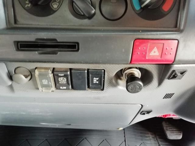 MAZDA TITAN 2013 Image 31