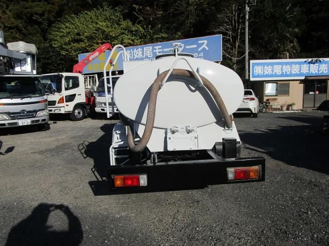 HINO DUTRO 2008 Image 31