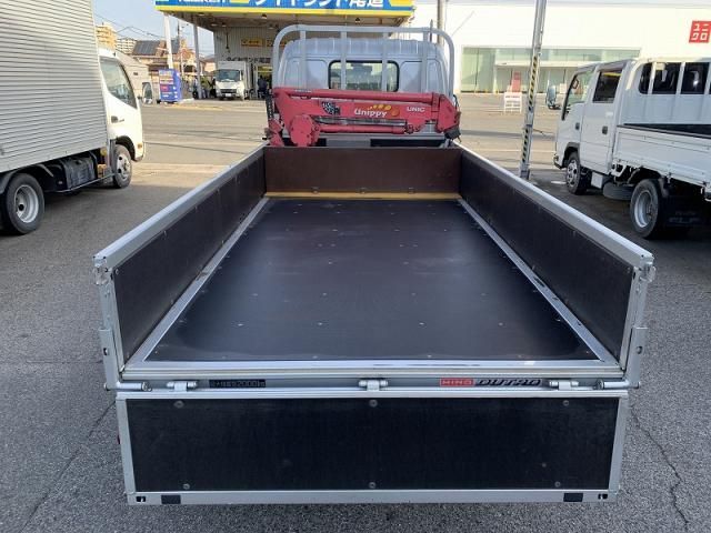 HINO DUTRO 2017 Image 31