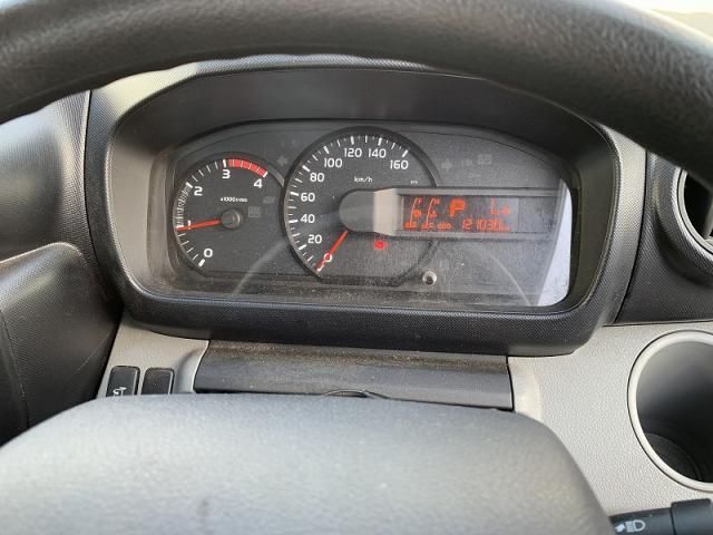 HINO DUTRO 2017 Image 31