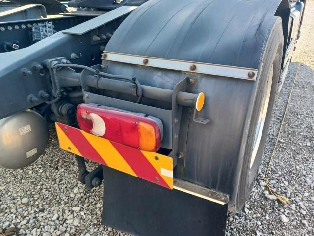 NISSAN DIESEL QUON 2018 Image 31