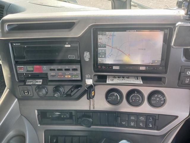 NISSAN DIESEL QUON 2018 Image 31