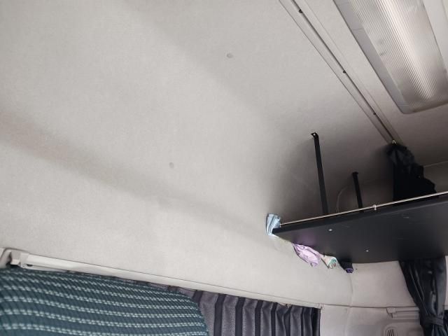 NISSAN DIESEL QUON 2018 Image 31