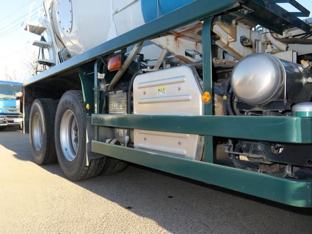 ISUZU GIGA 2017 Image 31