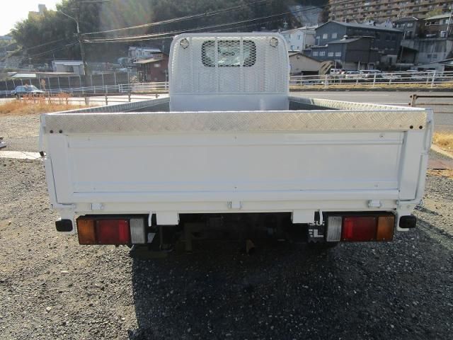 ISUZU ELF 2015 Image 31