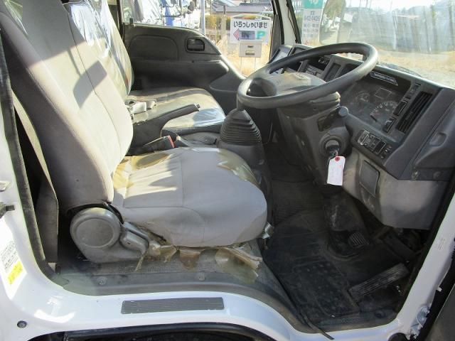 ISUZU ELF 2015 Image 31