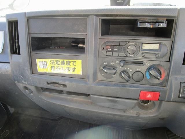 ISUZU ELF 2015 Image 31