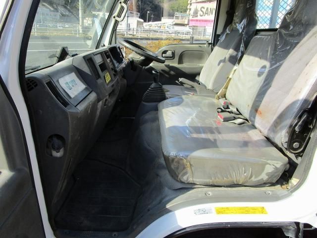 ISUZU ELF 2015 Image 31