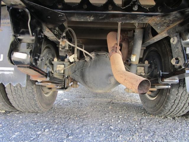 ISUZU ELF 2015 Image 31