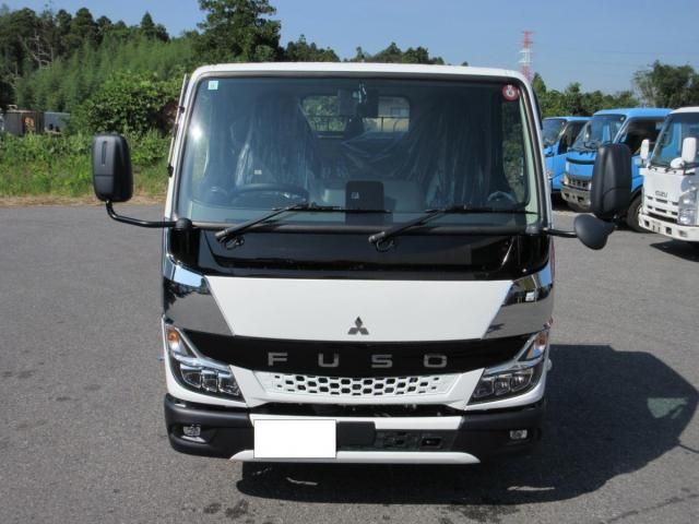MITSUBISHI CANTER 2024 Image 31