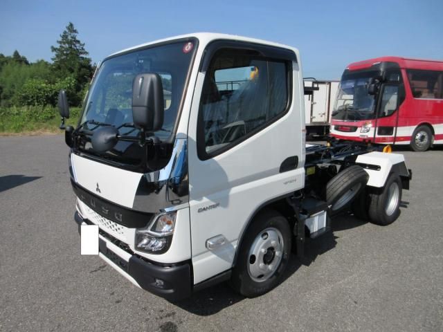 MITSUBISHI CANTER 2024 Image 31