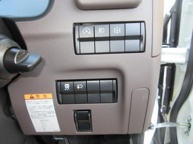 MITSUBISHI CANTER 2024 Image 31